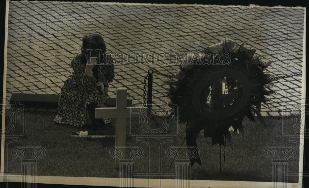 1975 Press Photo Mrs Hugh Auchincloss Mother of Jacqueline Kennedy - RSL07593 - Historic Images