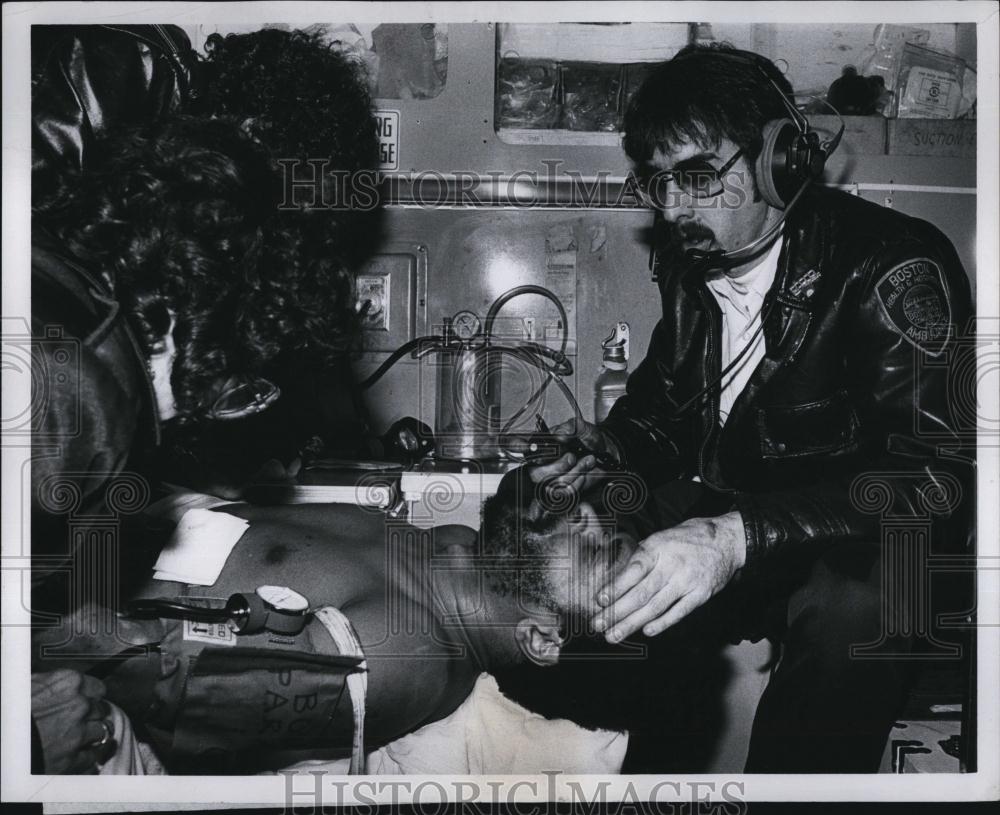 1979 Press Photo Richard Joseph shot by police now in hospital - RSL88459 - Historic Images