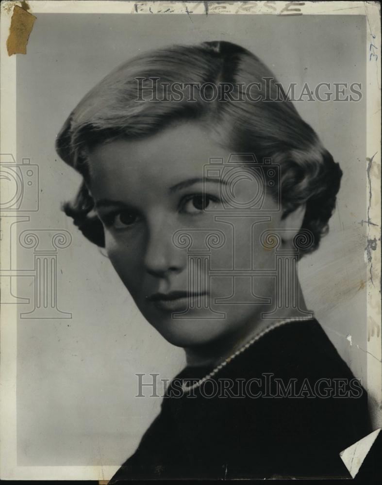 1954 Press Photo The Living Room Play Actress Barbara Bel Geddes Portrait - Historic Images