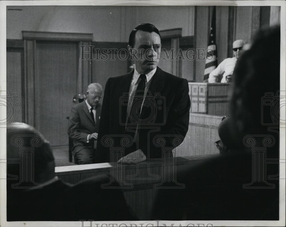 1962 Press Photo Actor Harry Townes in Court Room set of movie film shooting - Historic Images