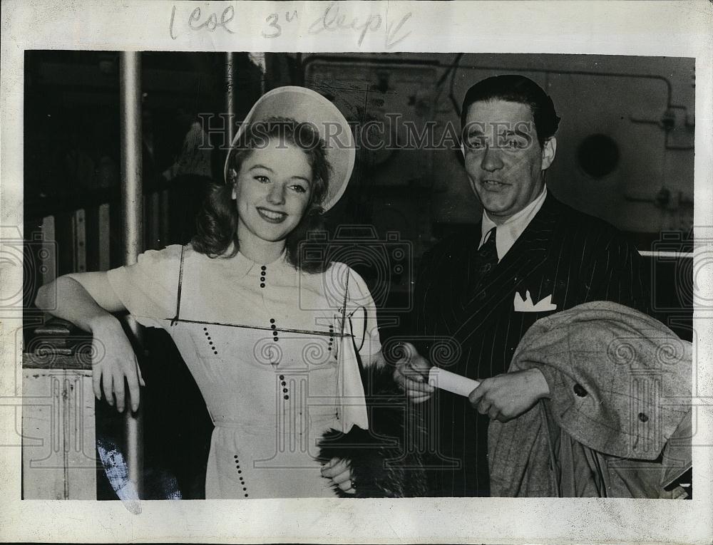 1939 Press Photo Noel Carter Redhead witness Trial of William Buckner - Historic Images