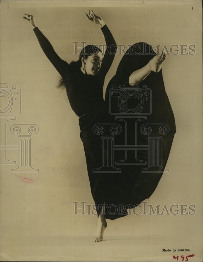 1962 Press Photo Anne Wilson Dancer Entertainer University of Tampa - RSL93743 - Historic Images