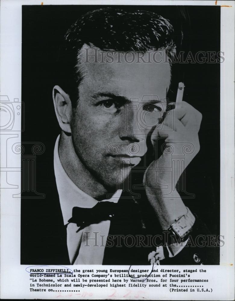 1965 Press Photo Director, Franco Zeffierelli for &quot;La Boheme&quot; - RSL91381 - Historic Images