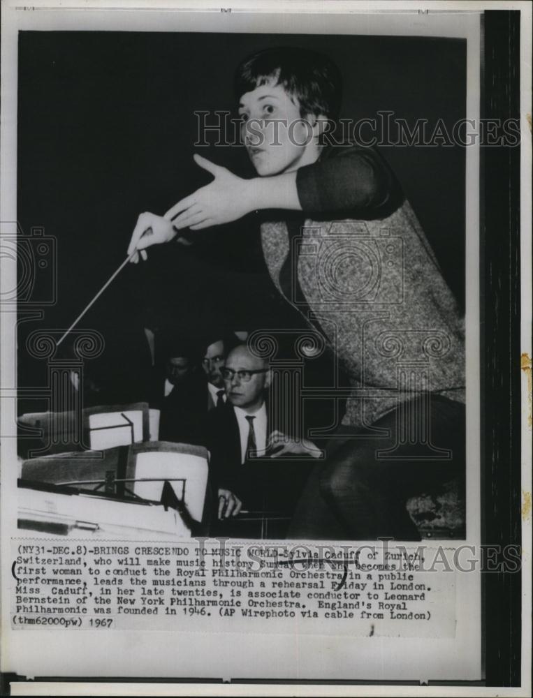 1967 Press Photo Sylvia Caduff Conducts Royal Philharmonic Orchestra, England - Historic Images