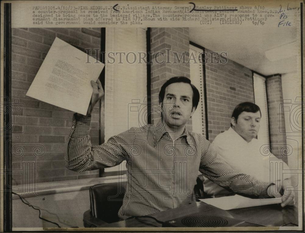 1973 Press Photo US Assistant Attorney General Stanley Pottinger American - Historic Images