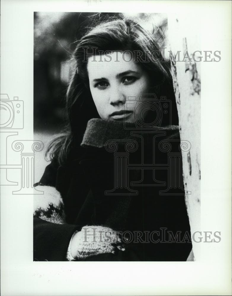 1987 Press Photo Daphne Zuniga Movie Actress Star Celebrity - RSL40623 - Historic Images