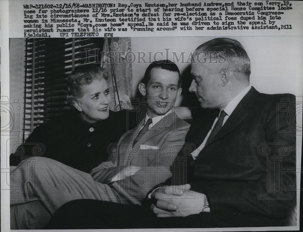 1958 Press Photo Representative Coya Knutson &amp; Husband Andrew - RSL85249 - Historic Images