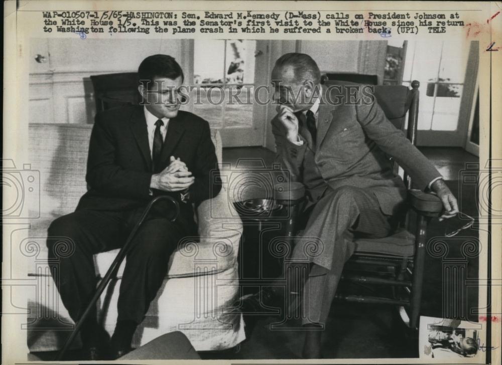 1965 Press Photo SenEdward M Kennedy with Pres Johnson at the White House - Historic Images