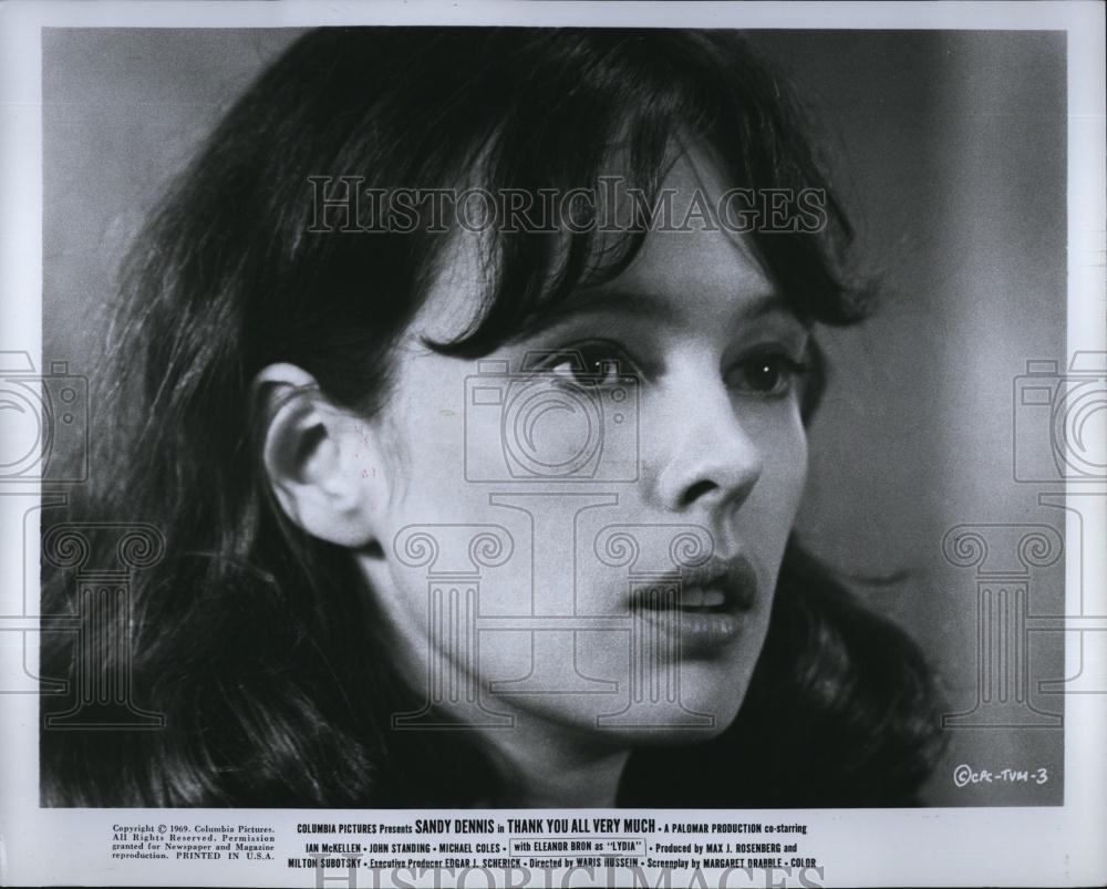 1969 Press Photo Actress Sandy Dennis in &quot; Thank You All Very Much&quot; - RSL88481 - Historic Images