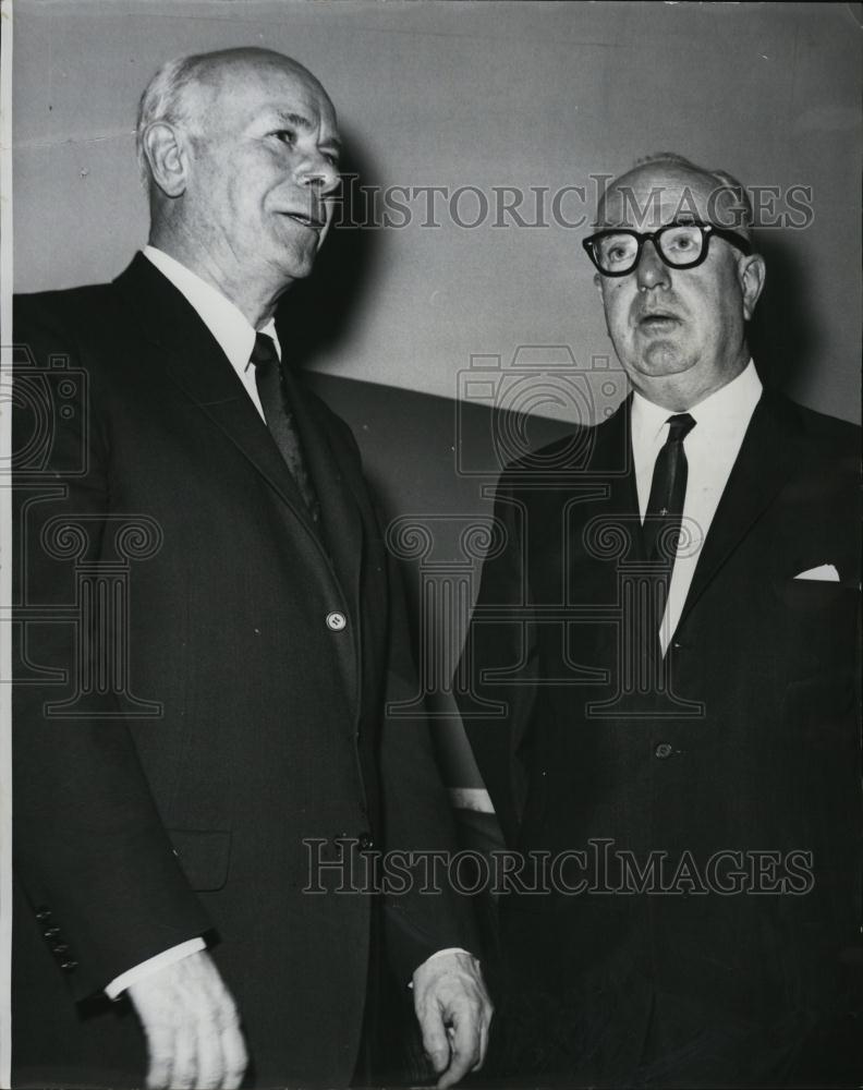 1960 Press Photo Asst DA John F Mcaulliffe DA Garret Byrnes - RSL46173 - Historic Images