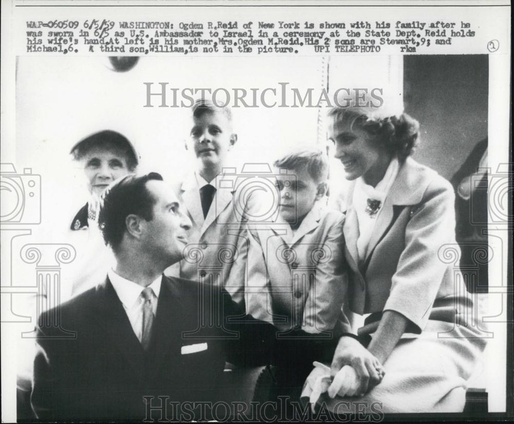 1959 Press Photo Ogden R Reid of New York Ambassador to Israel and family - Historic Images