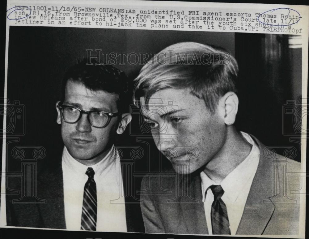 1965 Press Photo Thomas Robinson in Court for Hijacking - RSL08119 - Historic Images