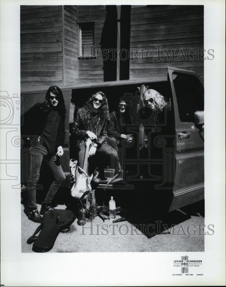 Press Photo band guitar - RSL46715 - Historic Images