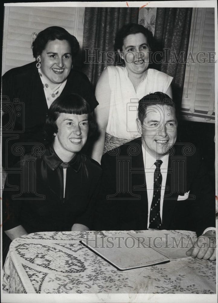 1947 Press Photo Committee Plans Cambridge Latin Class Reunion - RSL47897 - Historic Images