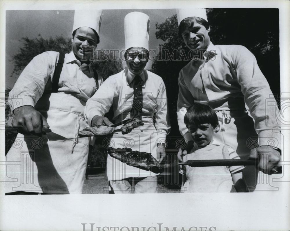 1986 Press Photo Gary Saunders, Roger Saunders, Jeffery Saunders, Cory Saunders - Historic Images