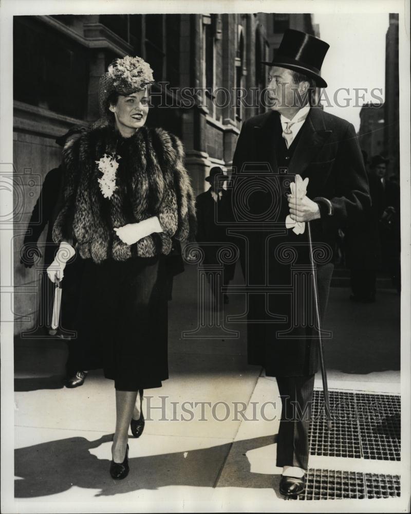 1939 Press Photo New York socialites Mr &amp; Mrs William Burden in Easter finery - Historic Images