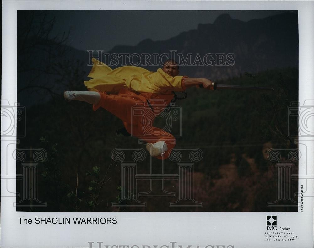 2000 Press Photo World Music Presents The Shaolin Warriors - RSL90613 - Historic Images