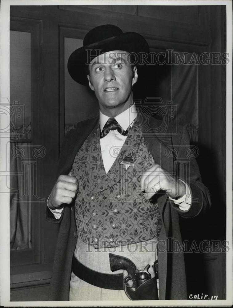 1958 Press Photo Richard Coogan Stars In &quot;The Californians&quot; - RSL42085 - Historic Images