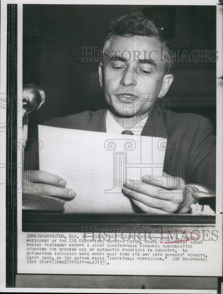 1955 Press Photo James B Garry President CIO Electrical Workers Union - Historic Images