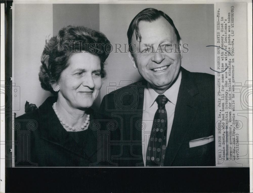 1967 Press Photo Former Governor Jimmie Davis, Mrs Jimmie Davis - RSL69641 - Historic Images