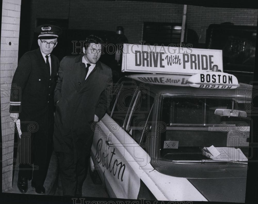 1970 Press Photo Woburn Teachers Union President Arthur Hurley - RSL86581 - Historic Images