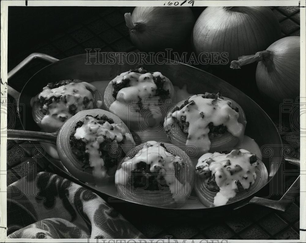 1978 Press Photo Broccoli Stuffed Spanish Onions - RSL96939 - Historic Images