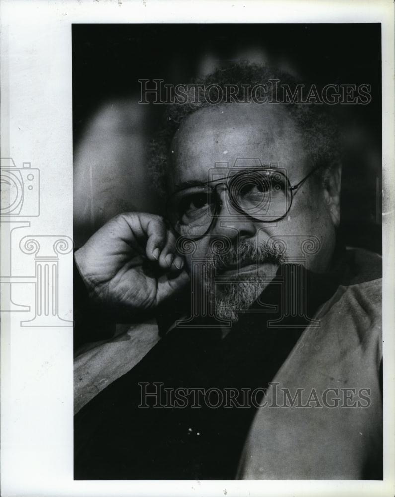 1988 Press Photo Llyod Richards Canadian-American theatre director, actor - Historic Images