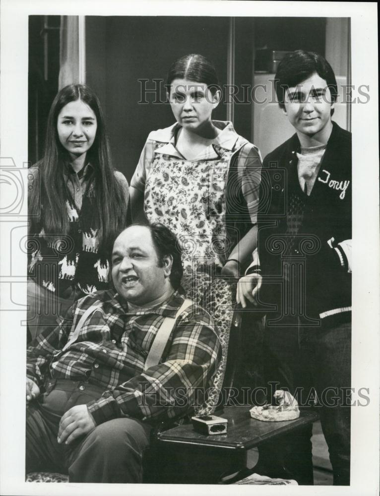 1972 Press Photo Richard Castellano, Margaret Castellano, Ardell Sheridan - Historic Images