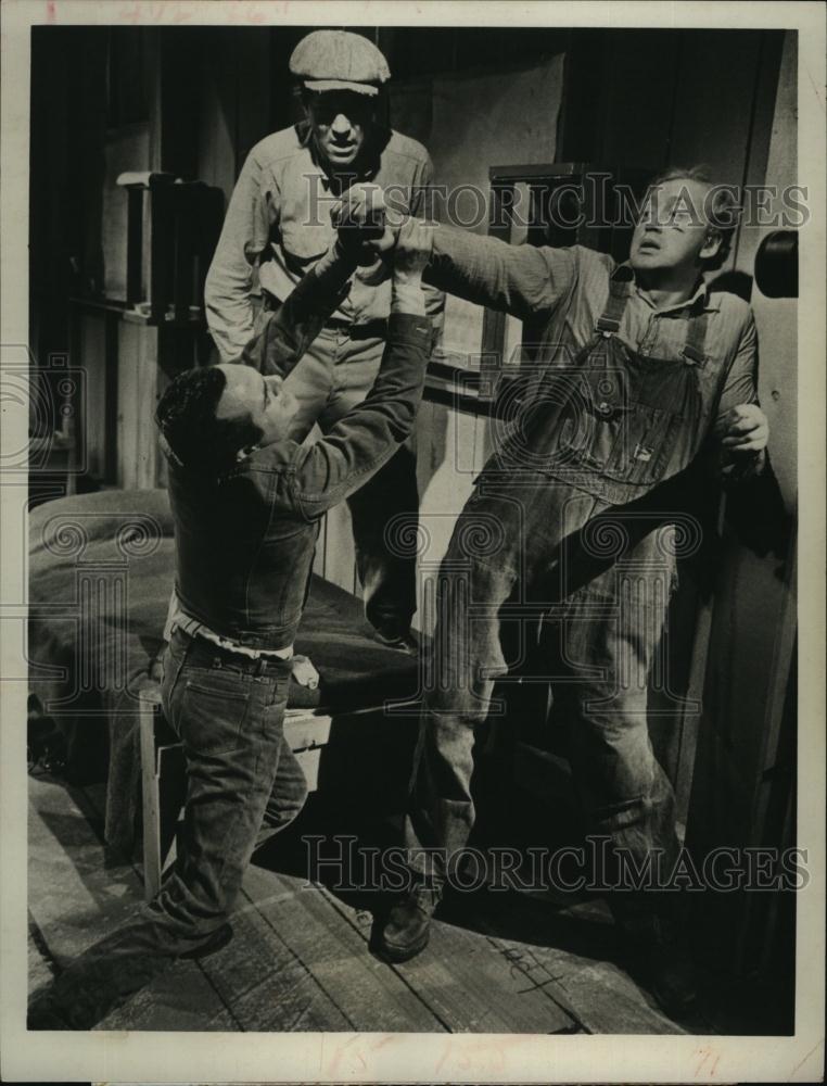 1968 Press Photo British Actor Nicol Williamson, Don Gordon, George Segal - Historic Images