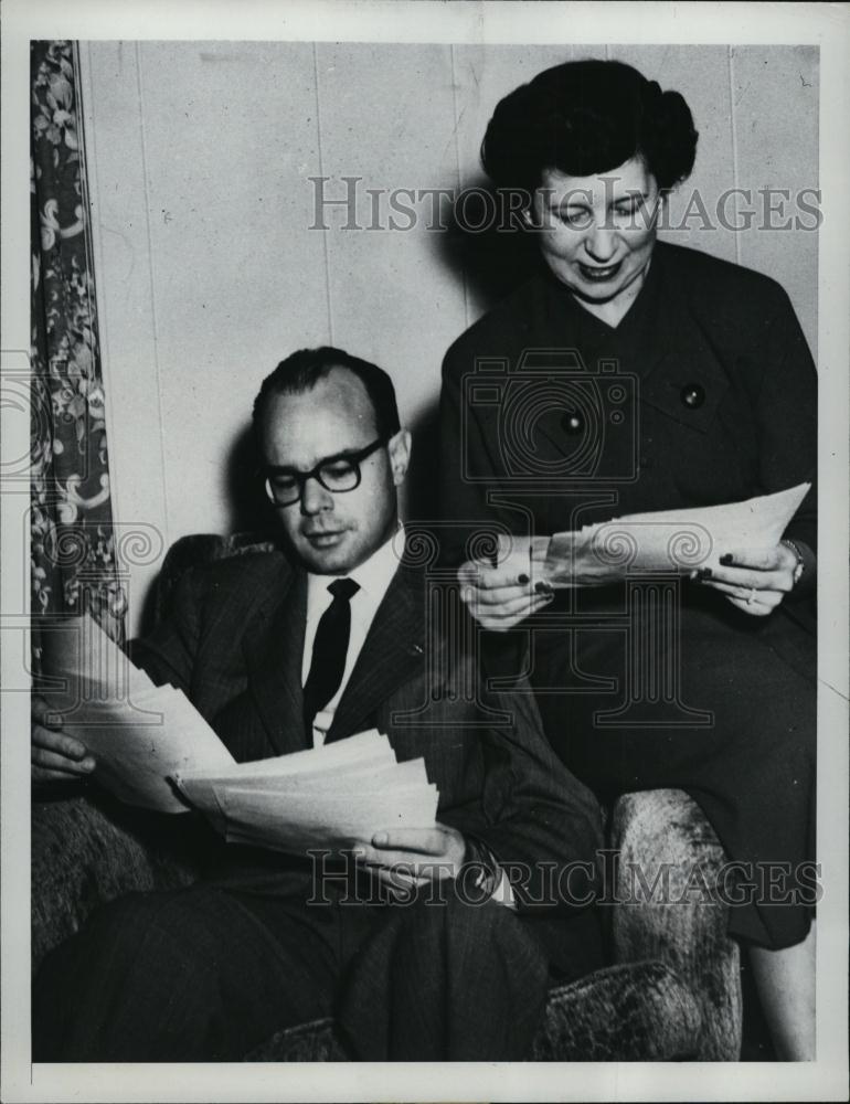 1952 Press Photo Senator Elect Charles E Potter with Wife MrsCharles E Potter - Historic Images