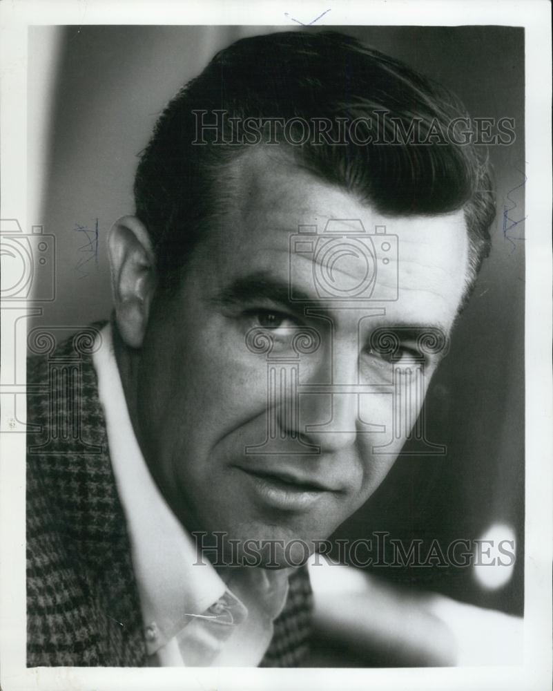 1964 Press Photo Chris Warfield in "The Camel's Foot" - RSL01285 - Historic Images