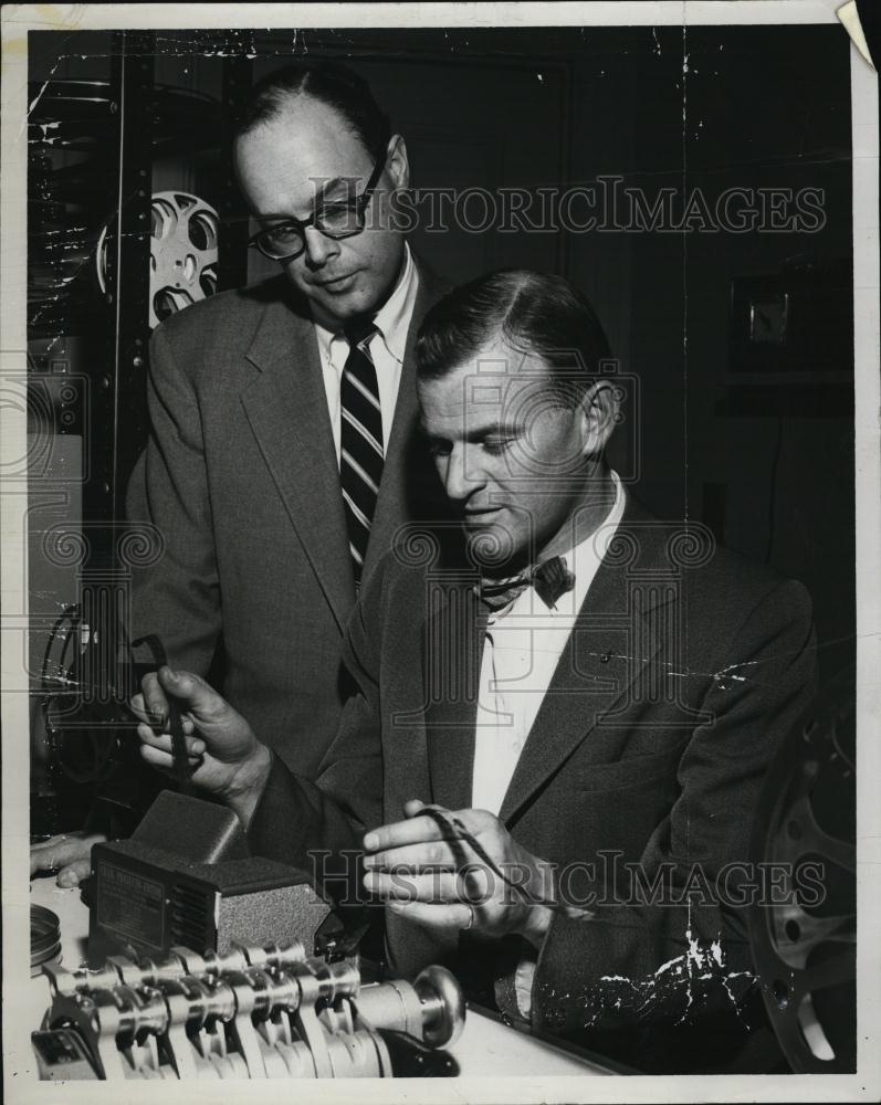 1956 Press Photo Radio Announcer Les Smith &amp; Roger Cutler Jr - RSL43103 - Historic Images