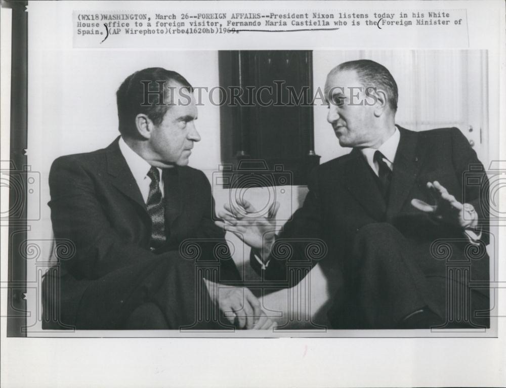 1969 Press Photo President Nixon &amp; Fernando Maria Castiela of Spain - RSL66411 - Historic Images