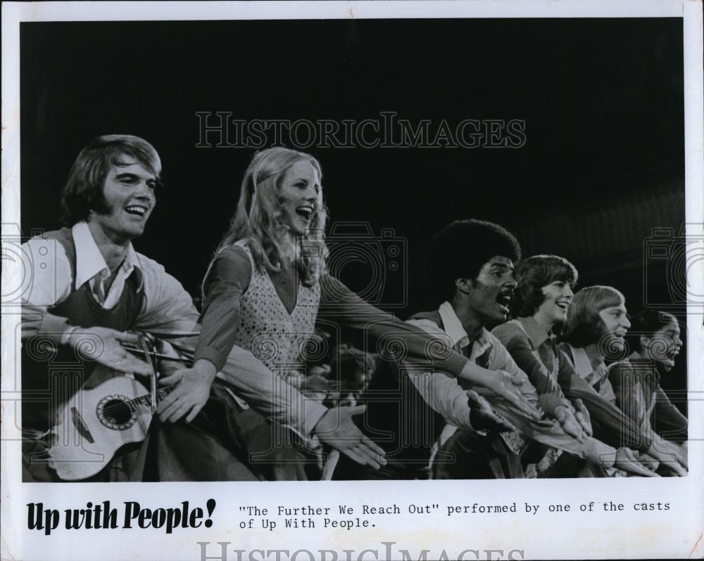 1975 Press Photo Troup for &quot;Up With People&quot; musical - RSL95639 - Historic Images