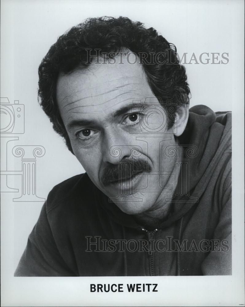 Press Photo Entertainer Bruce Weitz Portrait - RSL43755 - Historic Images