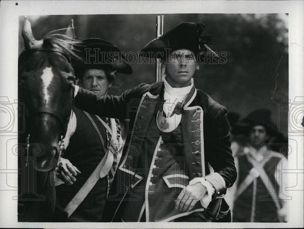 1984 Press Photo Barry Bostwick George Washington - RSL85613 - Historic Images