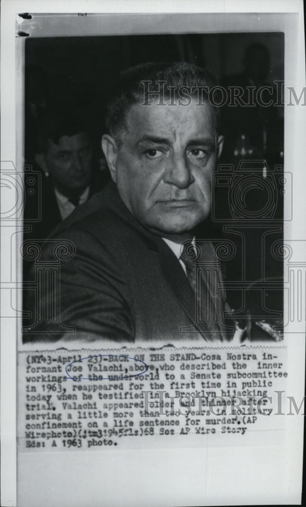 1968 Press Photo Cosa Nostra Informant Joseph Valachi in Prison 2 Life Sentences - Historic Images