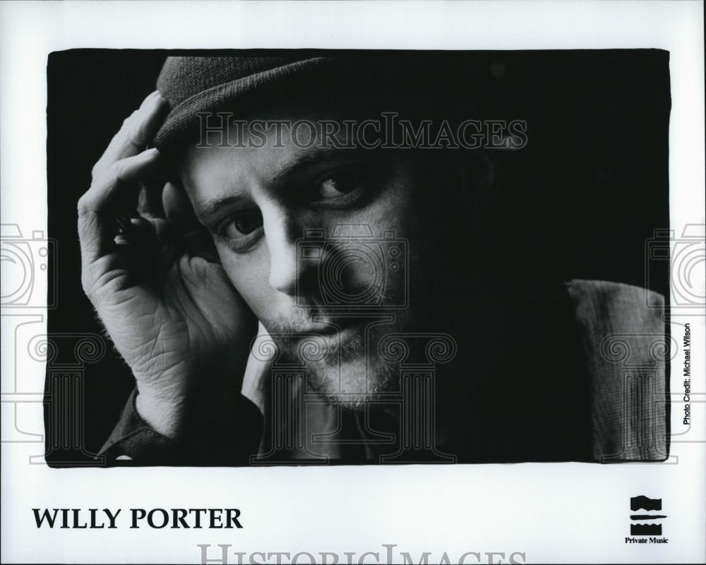 Press Photo Musicain, Willy Porter on Private Music label - RSL86433 - Historic Images