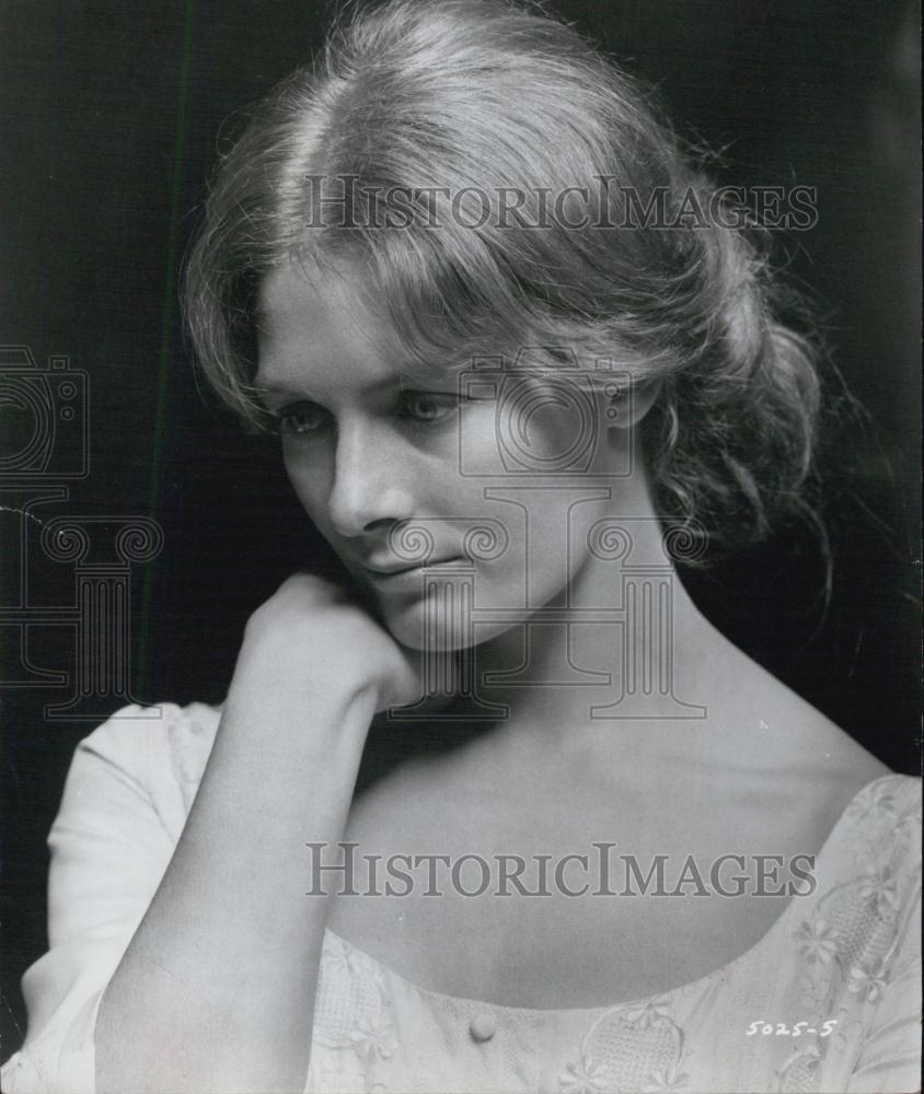 1969 Press Photo Actress Vanessa Redgrave for a role - RSL04169 - Historic Images