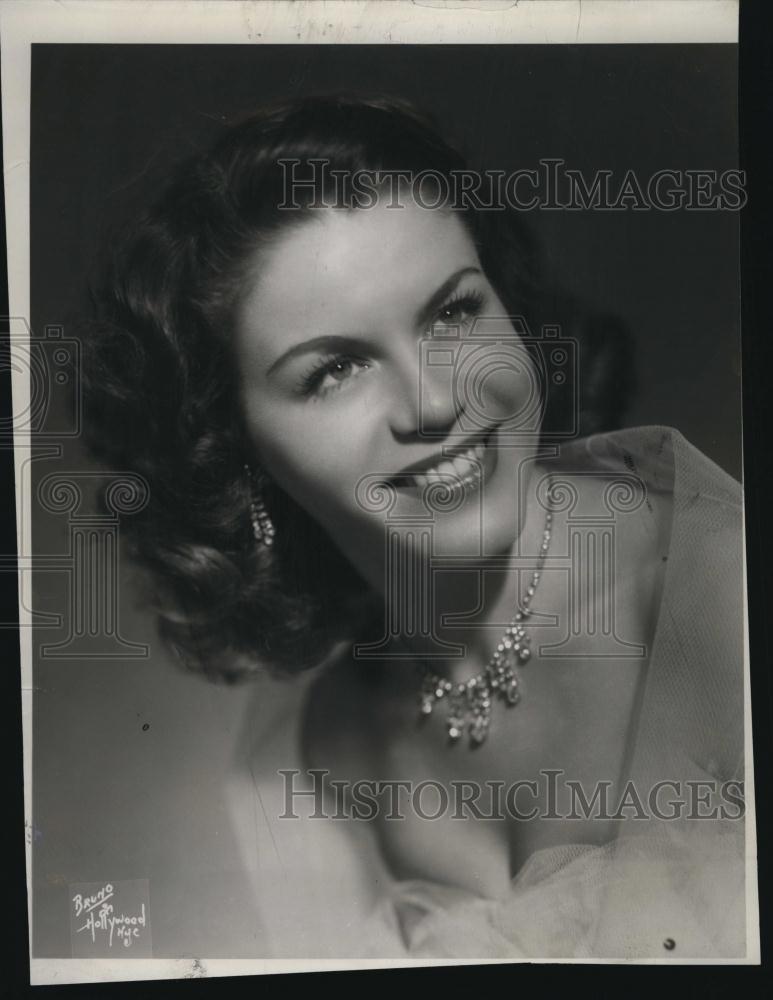 1956 Press Photo Genevieve Owens Musical That Most Happy Fella - RSL78655 - Historic Images