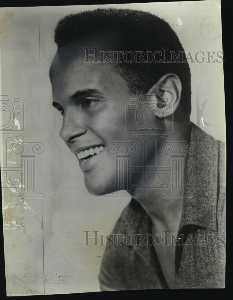 1966 Press Photo Harry Belafonte Singer Actor - RSL47287 - Historic Images