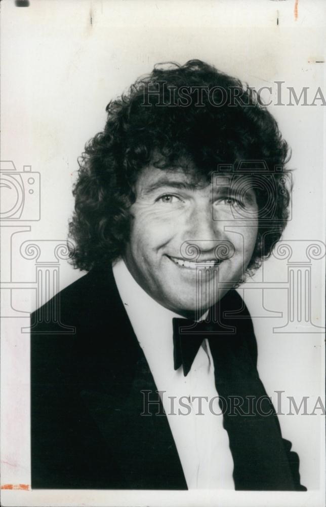 1982 Press Photo Mac Davis, Country Music Singer, Songwriter, Actor - RSL59565 - Historic Images