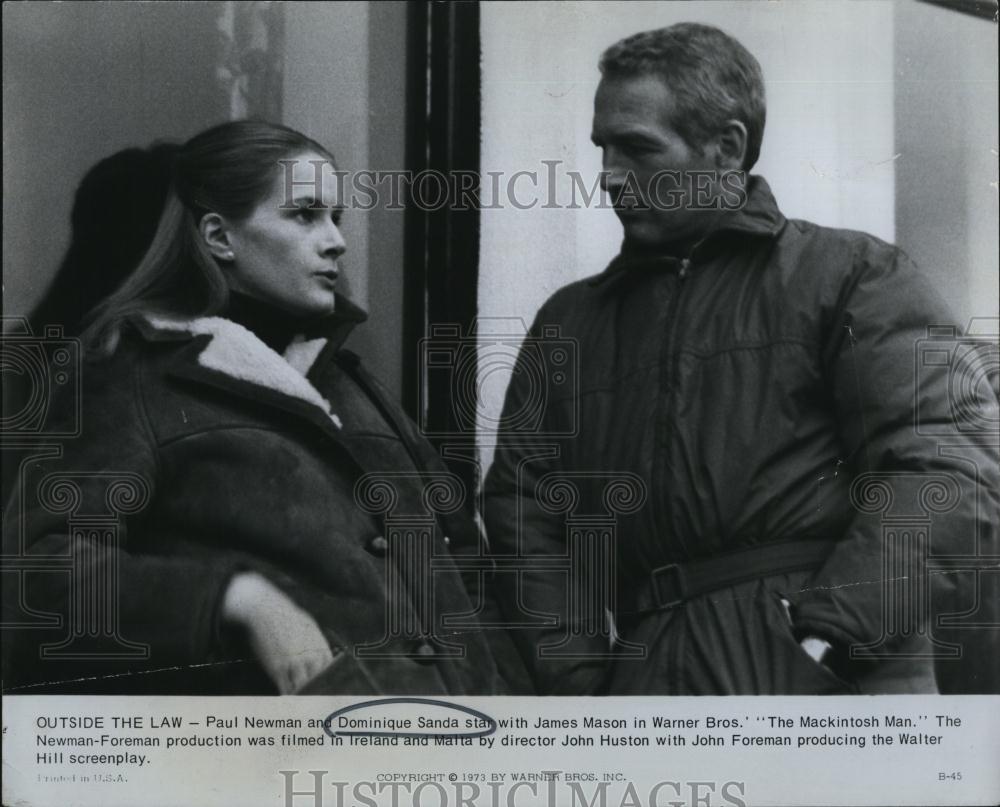 1973 Press Photo Dominique Sanda and Paul Newman in "Outside the Law" - Historic Images