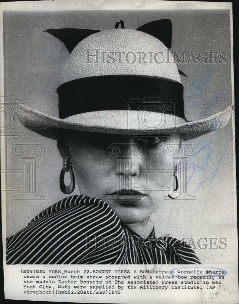 1975 Press Photo Cornelia Sharpe Models Hat - RSL78215 - Historic Images