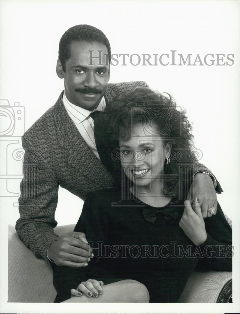 1988 Press Photo Tim Reid, Daphne Maxwell &quot;The 4th Annual Easter Parade&quot; - Historic Images