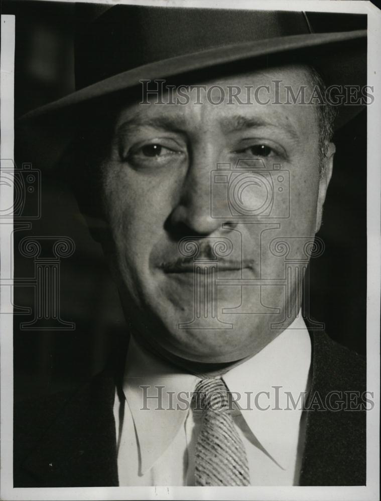 1956 Press Photo Lincoln Zonn Lie Detector Expert Clark Murder Trial - RSL40823 - Historic Images