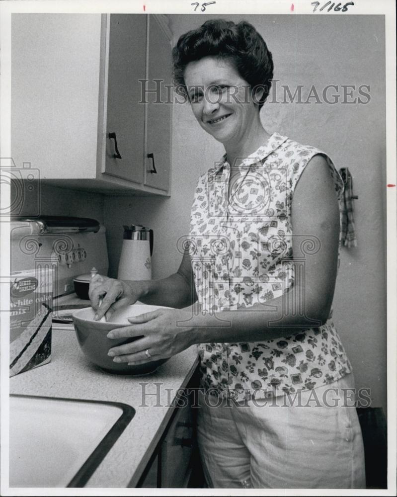 1966 Press Photo Recipe Winner Mrs Patricia Orndorff - RSL63587 - Historic Images