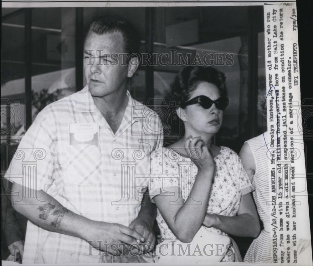 1962 Press Photo Mrs Carolyn Huntoon in court for running away with 16 yr old - Historic Images