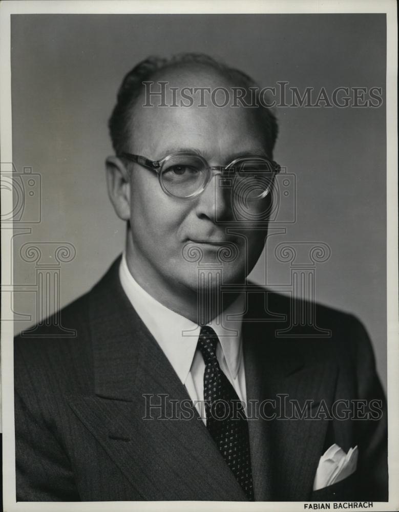 1958 Press Photo John L Burns President Of Radio Corporation Of America - Historic Images