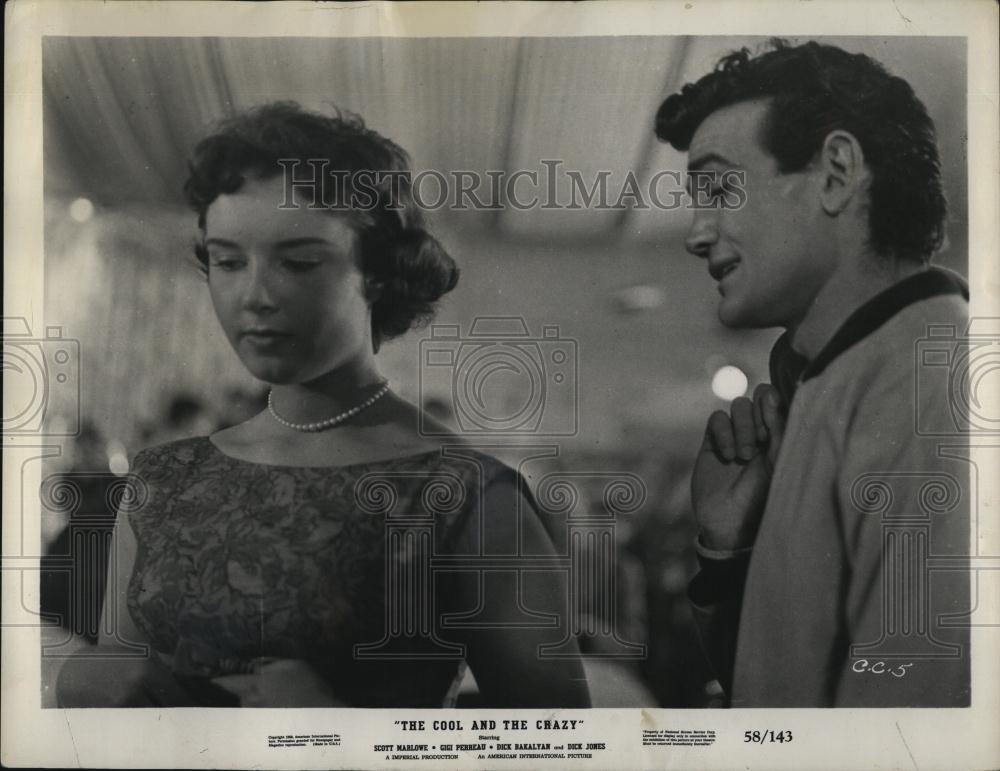 1958 Press Photo Actress Gigi Perreau, Scott Marlowe In The Cool And The Crazy - Historic Images